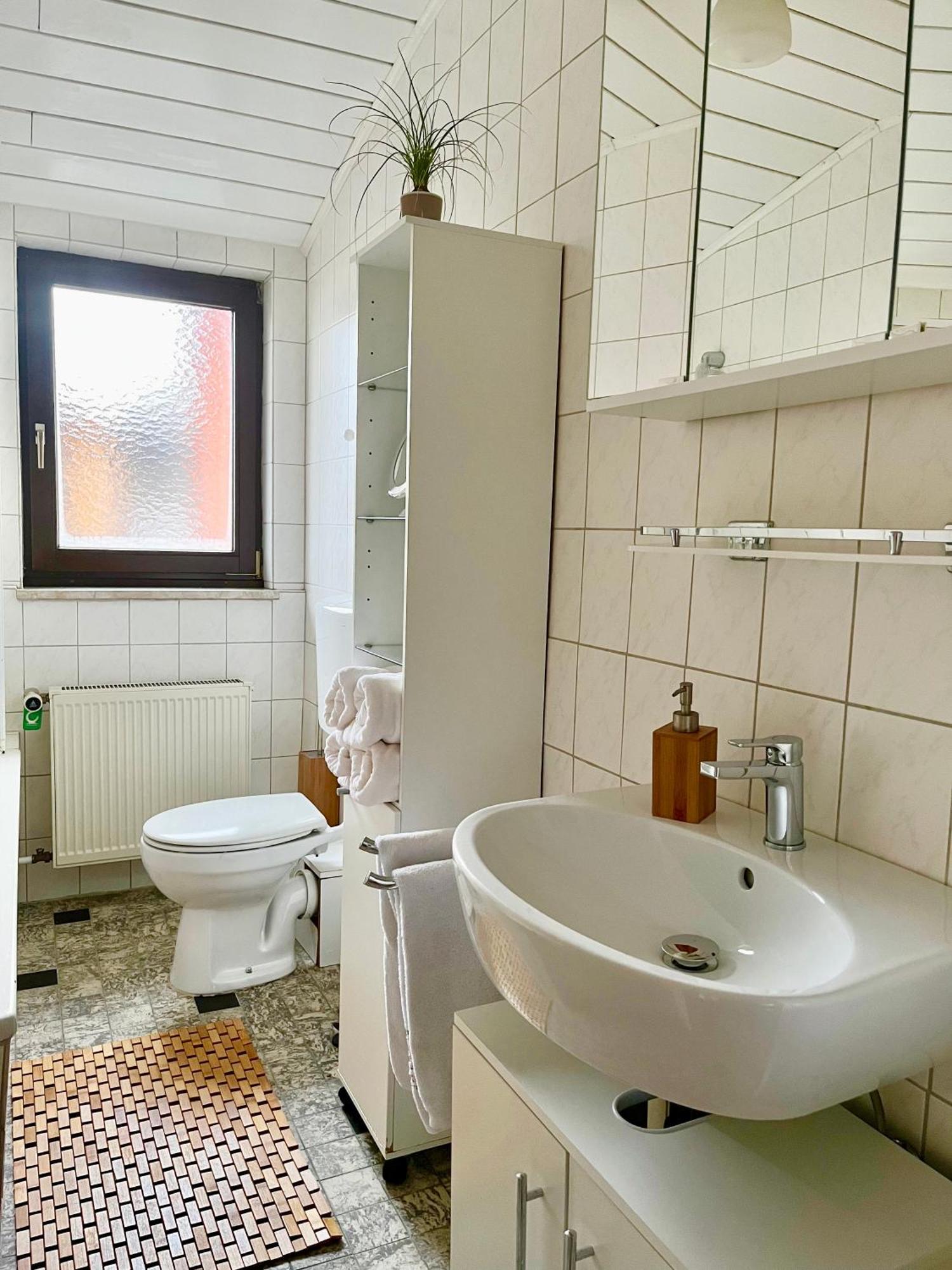 Casa Inn Parkview - Relax & Chill - Perfect For Business Travel, Weekend Trip, Family&Friends, Dogs Lover, Romance, Layover Or Longstay ลิมบวร์ก อัน แดร์ ลาน ภายนอก รูปภาพ